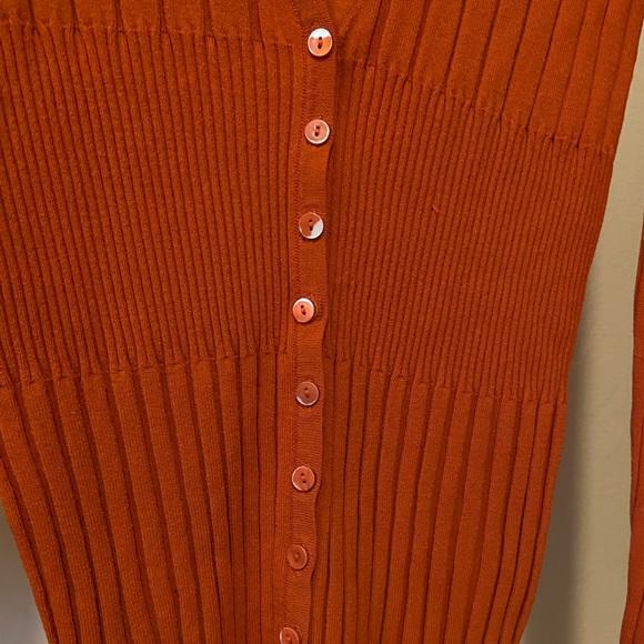Orange Ribbed V-Neck Cardigan Sweater - Picture 3 of 4